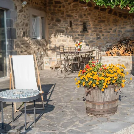 Holiday home With Private Terrace, Cleaning Included