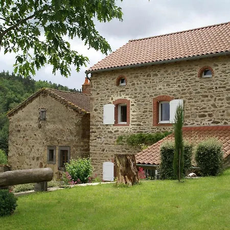 With Private Terrace, Cleaning Included Holiday home Saint-Beauzire (Haute-Loire)